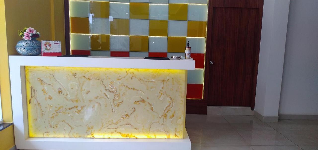 Regenta Inn Indiranagar By Royal Orchid Hotels Bangalore Eksteriør billede