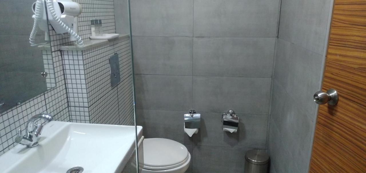 Regenta Inn Indiranagar By Royal Orchid Hotels Bangalore Eksteriør billede